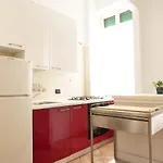 Fogagnolo's House - Vicino Metropolitana Apartman *