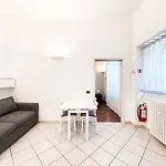 아파트 Nel Cuore Di Via Tortona *