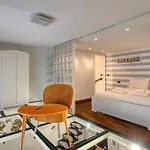 Just Urban - Stylish Loft In - Duomo 4 Min M1 Mediolan