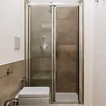 Zuara Flexyrent * Милан