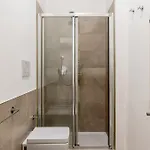 Zuara Flexyrent Милан