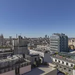 San Babila Duomo View With Shared Rooftop Terrace Apartment