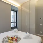 San Babila Duomo View With Shared Rooftop Terrace Apartment *