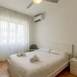 Flat With Private Balcony - Close To Life, Corso * ミラノ