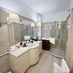 Suite51