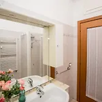 Apartamento Metro 4 - Grazioso Bilocale Accogliente Milán