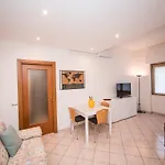 Apartamento Metro 4 - Grazioso Bilocale Accogliente
