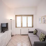 Apartamento Metro 4 - Grazioso Bilocale Accogliente