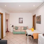 Metro 4 - Grazioso Bilocale Accogliente Apartamento Milán