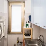 Apartamento Metro 4 - Grazioso Bilocale Accogliente *