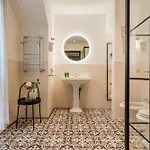 Guesthost - Brera Exclusive And بيت ضيافة