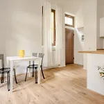 Hostmate - - Loreto