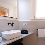 Apartment Contempora - Modern Loft Just A Few Steps From Corso *
