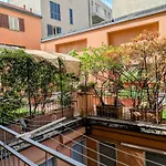 Appartement Alma Vacation In The Centre, Big Terrace