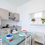 Apartamento Duomo 15' - 5' From Station With Wifi And A-c Milán