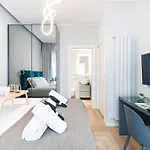 Easylife Daire Milano