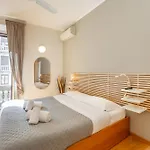 Apartment Youhosty - Arco Della Pace