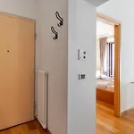 Youhosty - Arco Della Pace Apartment