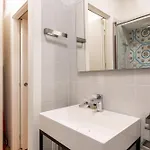 Quiet Only A Few Steps Away From Mm Ptvenezia Apartment Milan