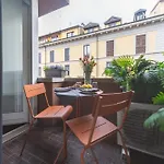 Brera District Bright & Elegant By Rentopolis アパート