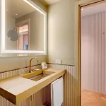 Qc Porta Romana 4*