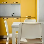 Apartament Comecasa 2 Bdr 450mt From Duomo *
