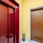 アパート Large With Private Balcony And Workspace ミラノ