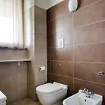 شقة Giaxtower Gym & Pool Bright Space 6' Piano ميلان