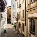 Youhosty - Charm Via Torino *