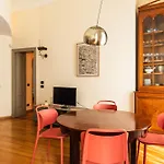 Youhosty - Charm Via Torino Milan