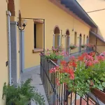 Bilocale Dafne Abbadesse M3-m5 Zara Apartment