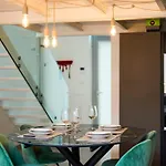 Elegant Loft With Hidden Garden Oasis - Portello * Mailand
