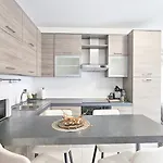 Skyline - Exclusive Garage & Terrace Lejlighed