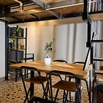 Hostel Madama & Bistrot