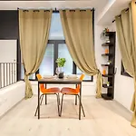 Apartamento Hostmate - - Suzzani - Bicocca Milán