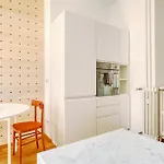 Just Urban - 1br With Outdoor Space - 10 Min Duomo By Tram * ミラノ