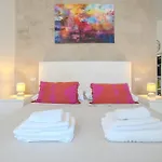 The Warm 3* ميلان