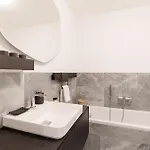 Apartment Porta Venezia - Castaldi - Repubblica Trilocale Di Lusso *