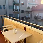 Navigli Retreat Near Duomo *