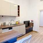 Luxury Penthouse - 5 Min To Duomo 2 * ميلان