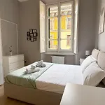Luxury Penthouse - 5 Min To Duomo 2 ميلان