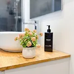 Luxury Penthouse - 5 Min To Duomo 2 Apartment