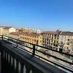 شقة Luxury Penthouse - 5 Min To Duomo