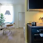 Guesthost - Cozy Flat X4 In Mm3 Porta Romana! Appartement *