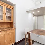 Διαμέρισμα Guesthost - Brera Escape! Exclusive Roomy Flat