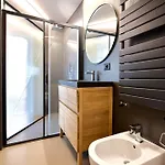 Apartamento Isola Stylish Loft In *