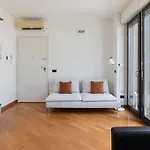 Italianway Comfort - Vico Magistretti 1 A * Milão
