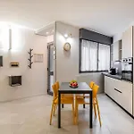 Appartamento La Casa Sul Naviglio Di Debora Milano