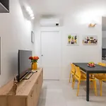 La Casa Sul Naviglio Di Debora