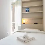 Mazzini Deluxe Apartment By Halldis Mediolan